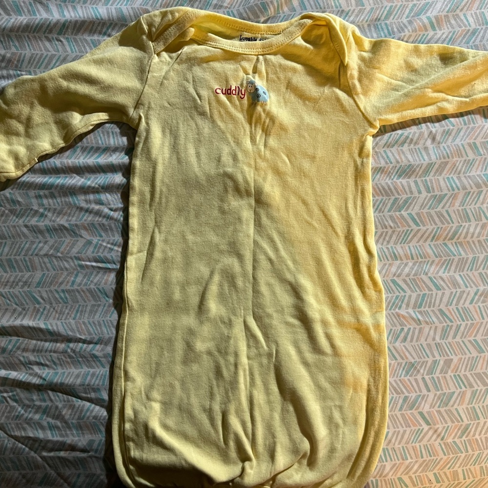Baby boys sleeper. Never worn. 0-6 months